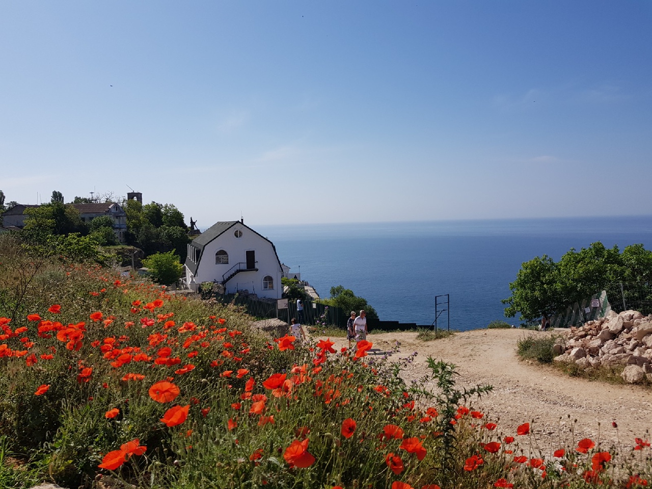 туры в крым на 9 мая фото