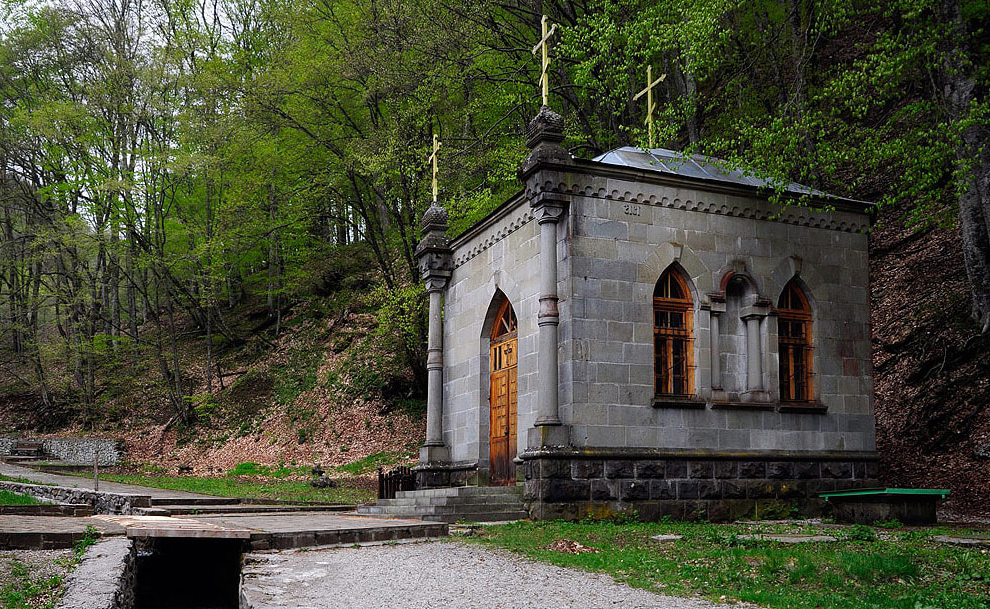 Космо-Дамиановский монастырь в Алуште 